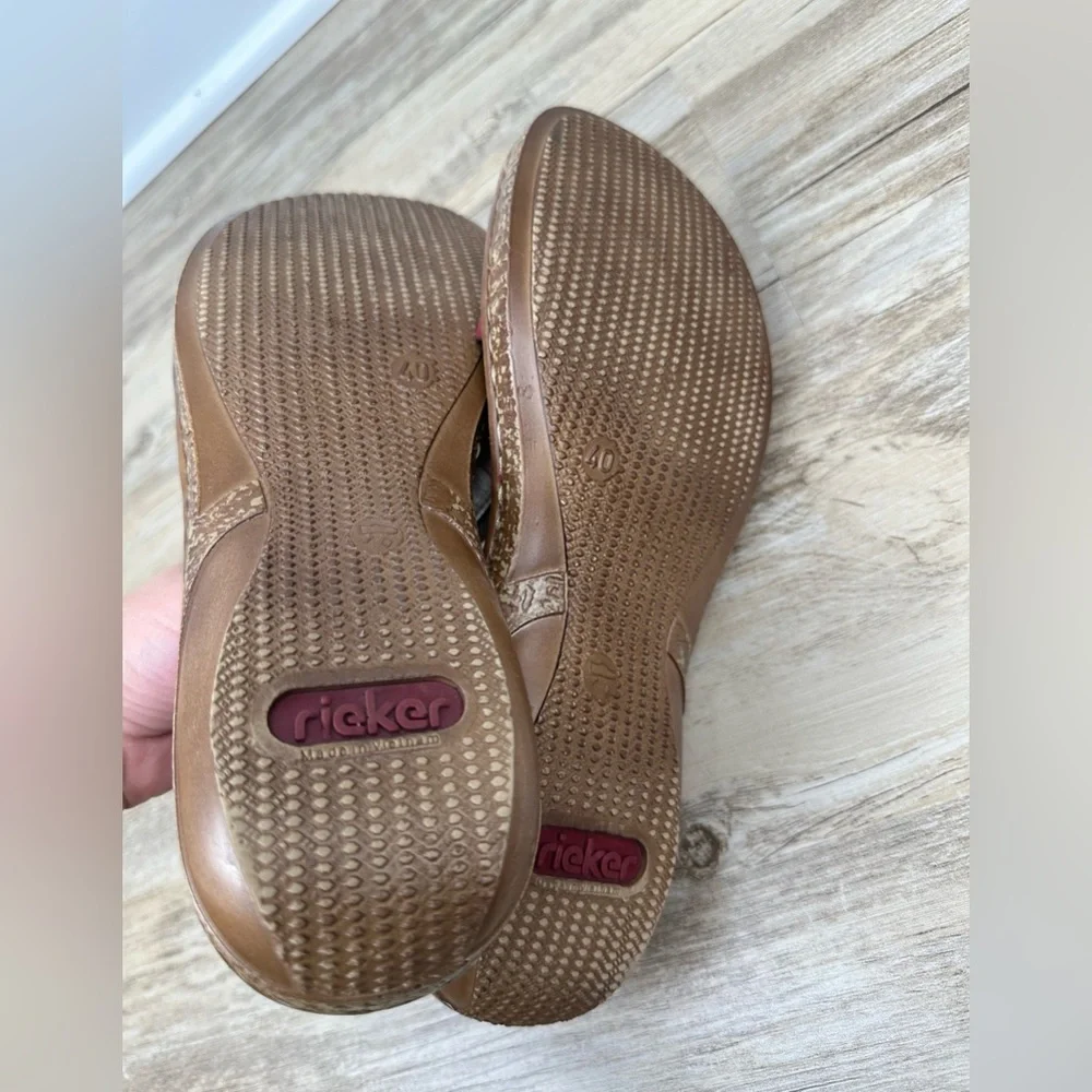 Rieker Comfort & Style Regina Red Leather Sandal